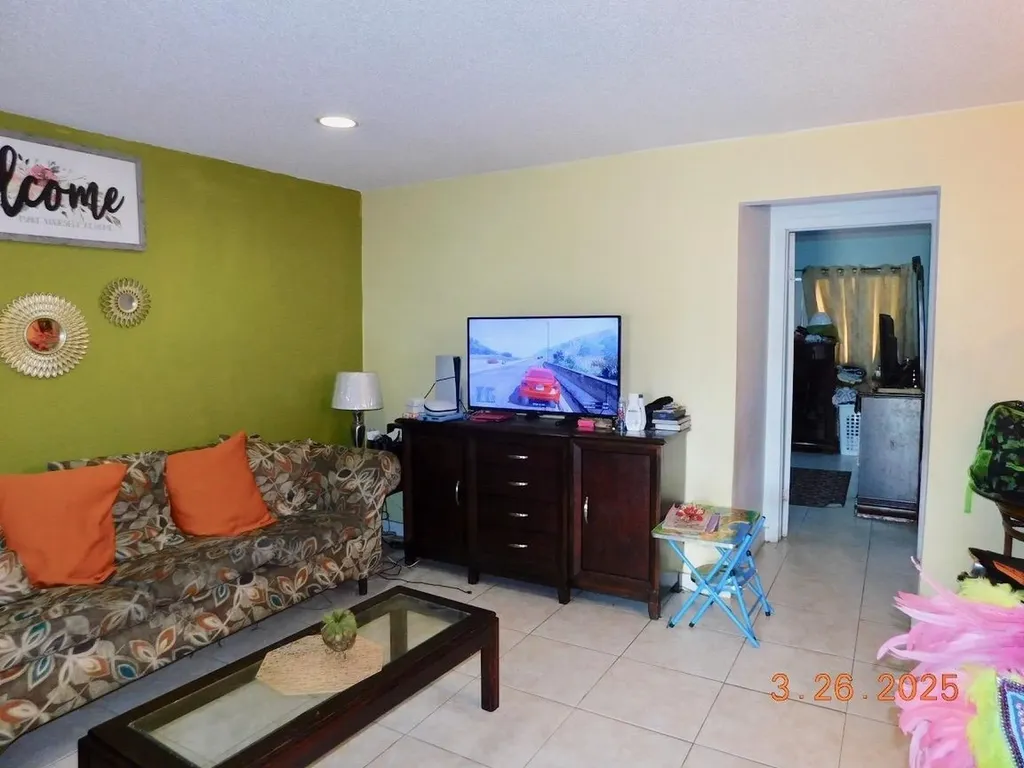 Oates Lane Grand Bahama Freeport BS