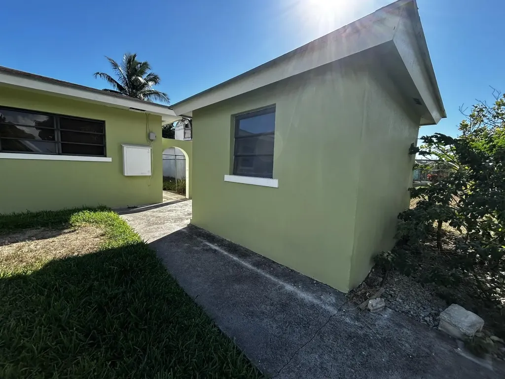 Lot 489 Golden Gates Home 3 New Providence Paradise Island BS