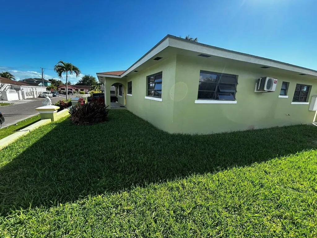 Lot 489 Golden Gates Home 3 New Providence Paradise Island BS