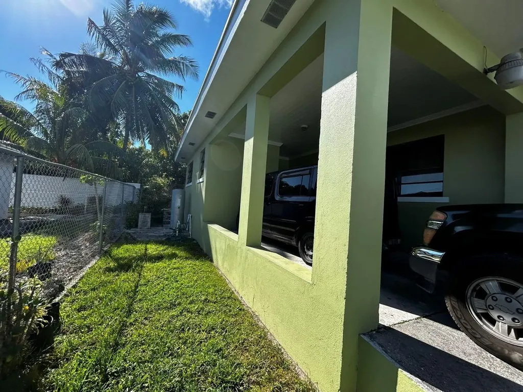 Lot 489 Golden Gates Home 3 New Providence Paradise Island BS