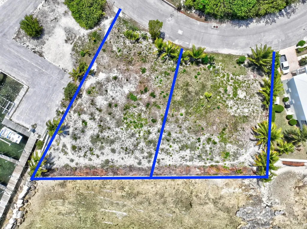 Sunrise Bayfront Lot 17 Abaco BS