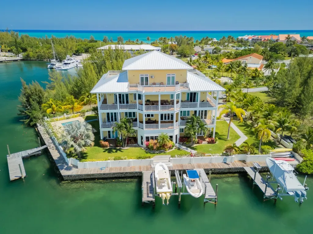 Lucaya Gardens Grand Bahama Freeport BS