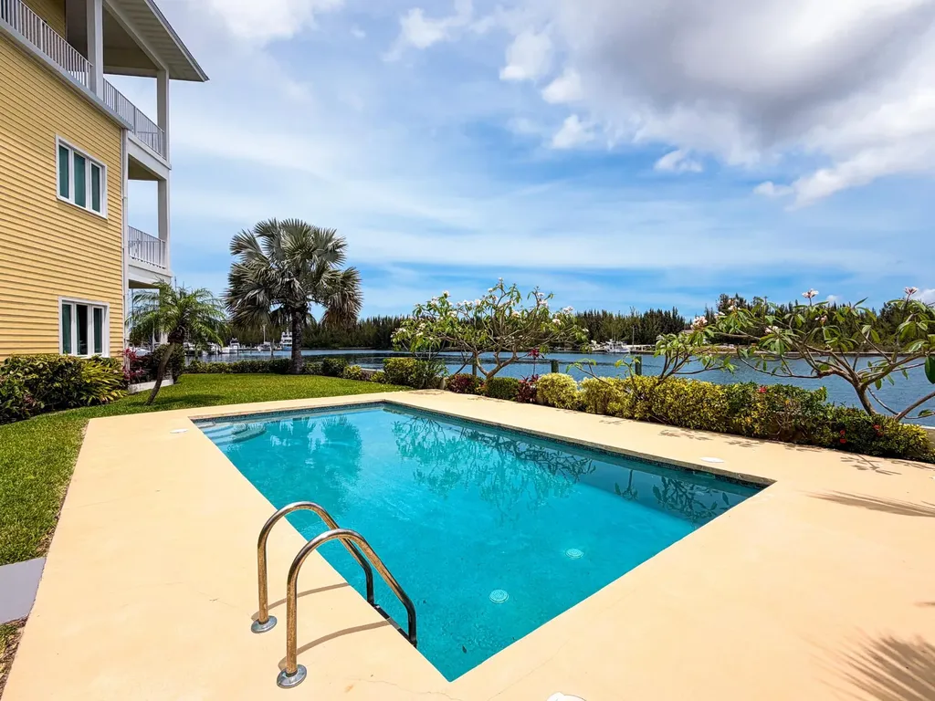 Lucaya Gardens Grand Bahama Freeport BS