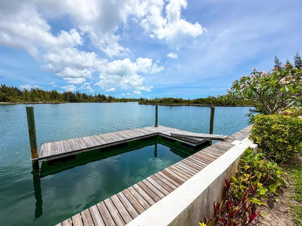 Lucaya Gardens Grand Bahama Freeport BS