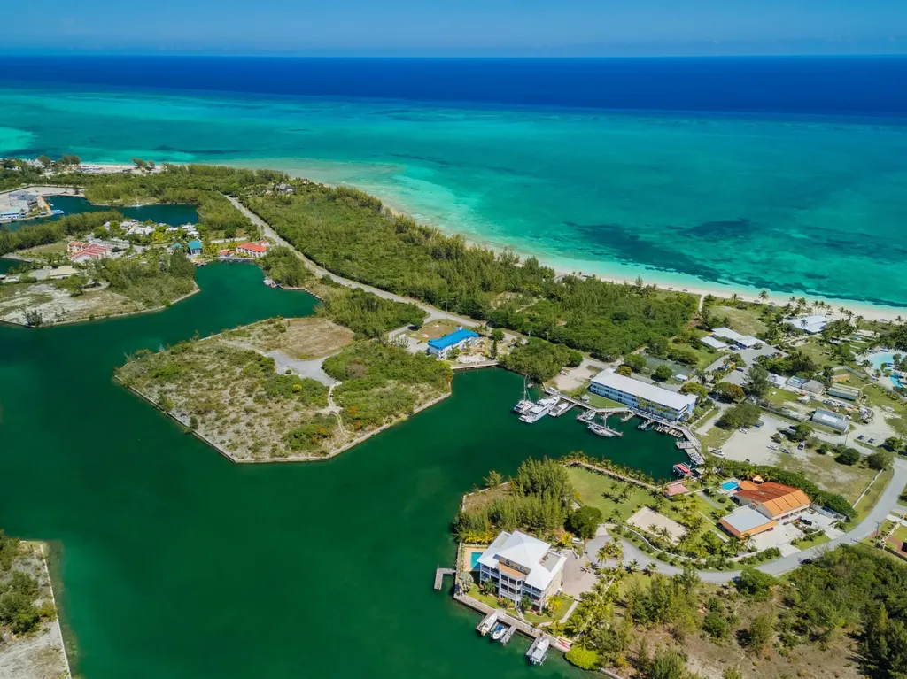 Lucaya Gardens Grand Bahama Freeport BS