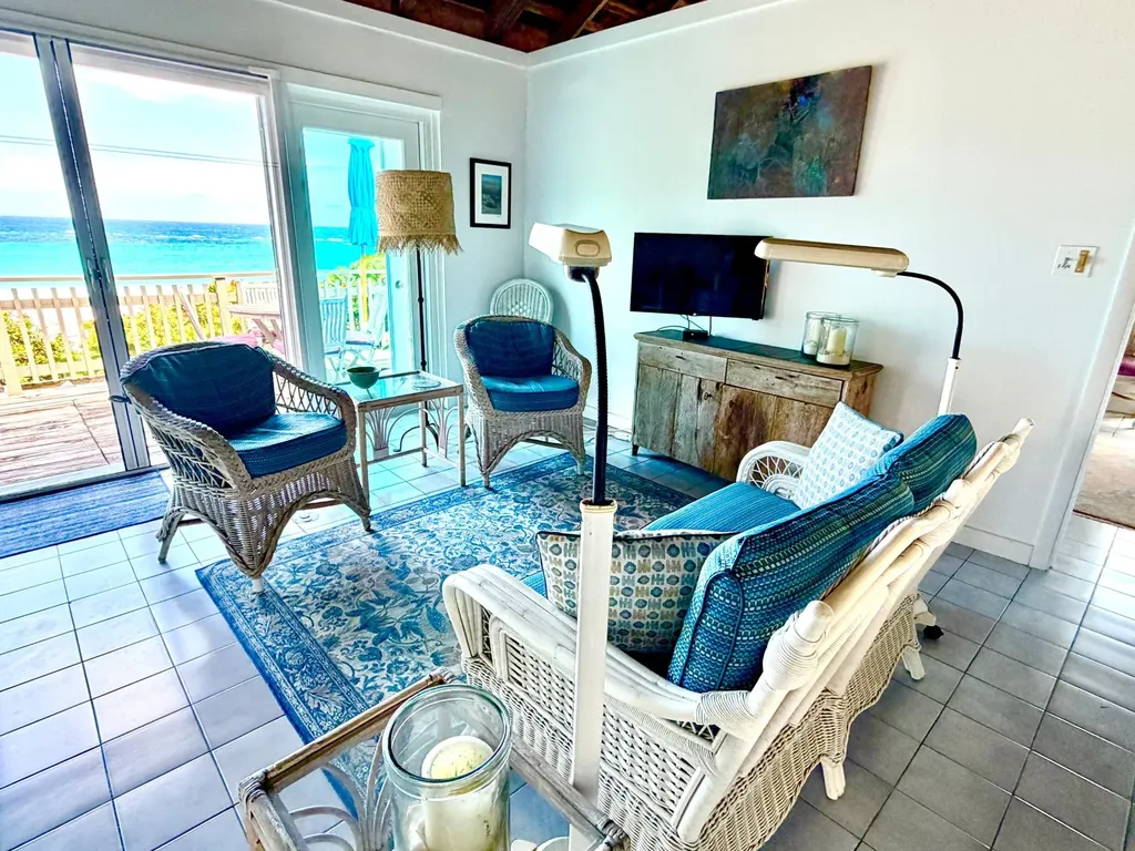 Lavender Hill Eleuthera BS