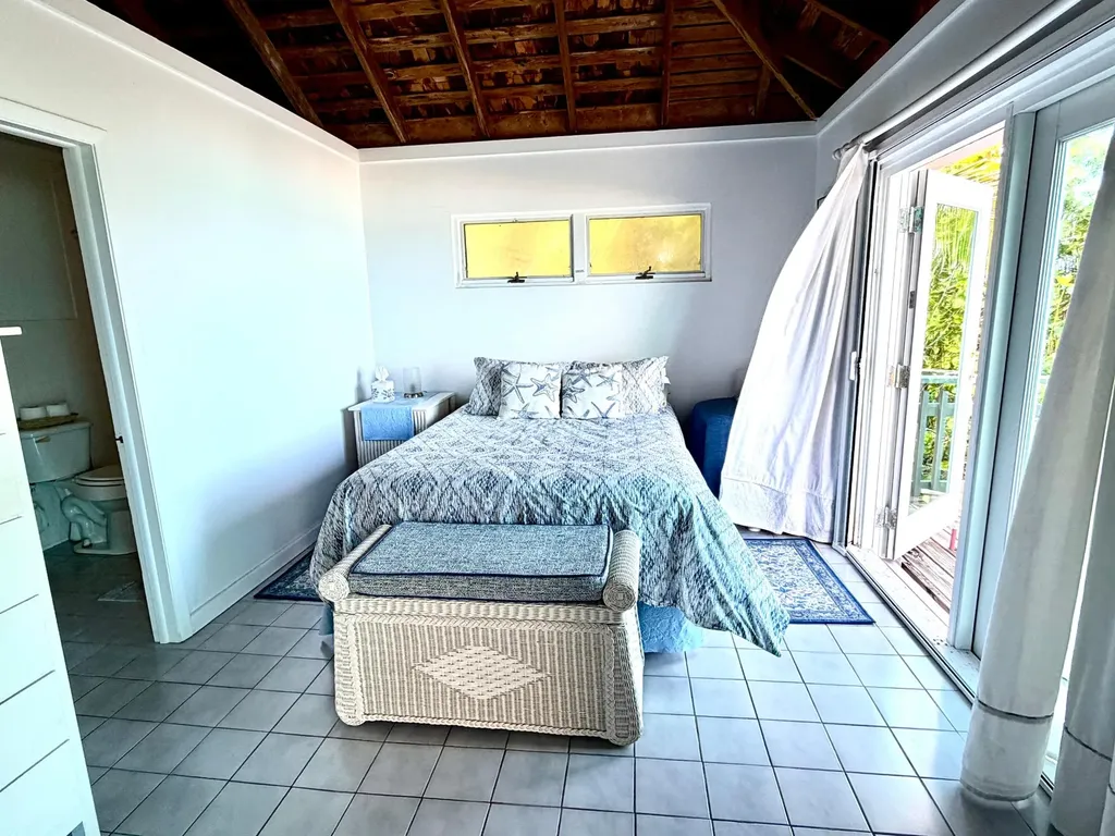 Lavender Hill Eleuthera BS