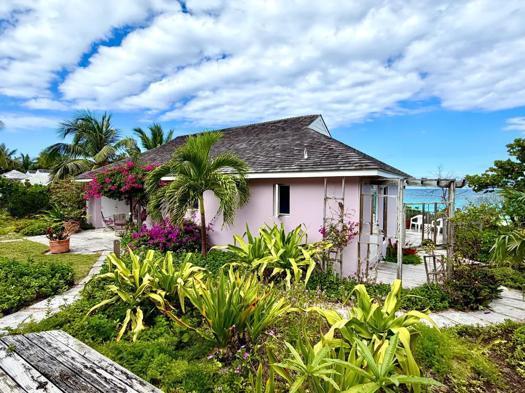 Lavender Hill Eleuthera BS