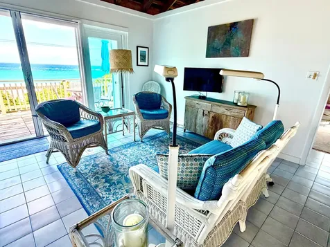 Lavender Hill Eleuthera BS