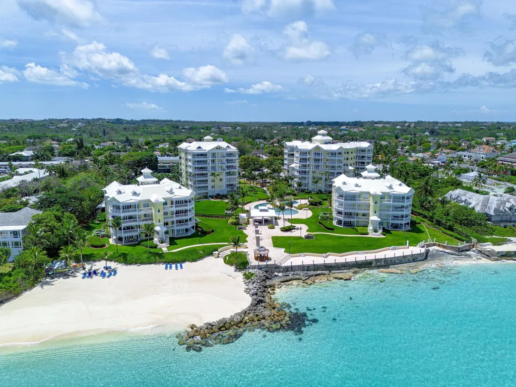 Bay Tower, Bayroc New Providence Paradise Island BS