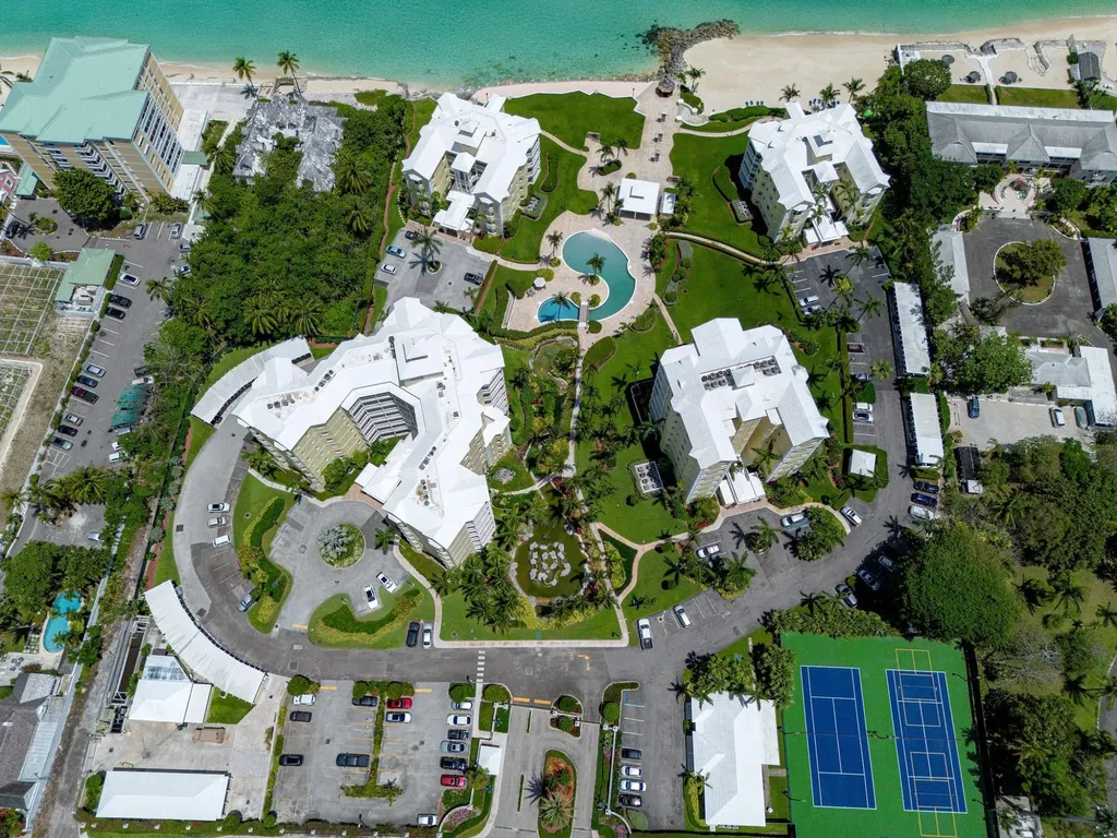 Bay Tower, Bayroc New Providence Paradise Island BS