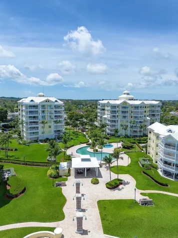 Bay Tower, Bayroc New Providence Paradise Island BS