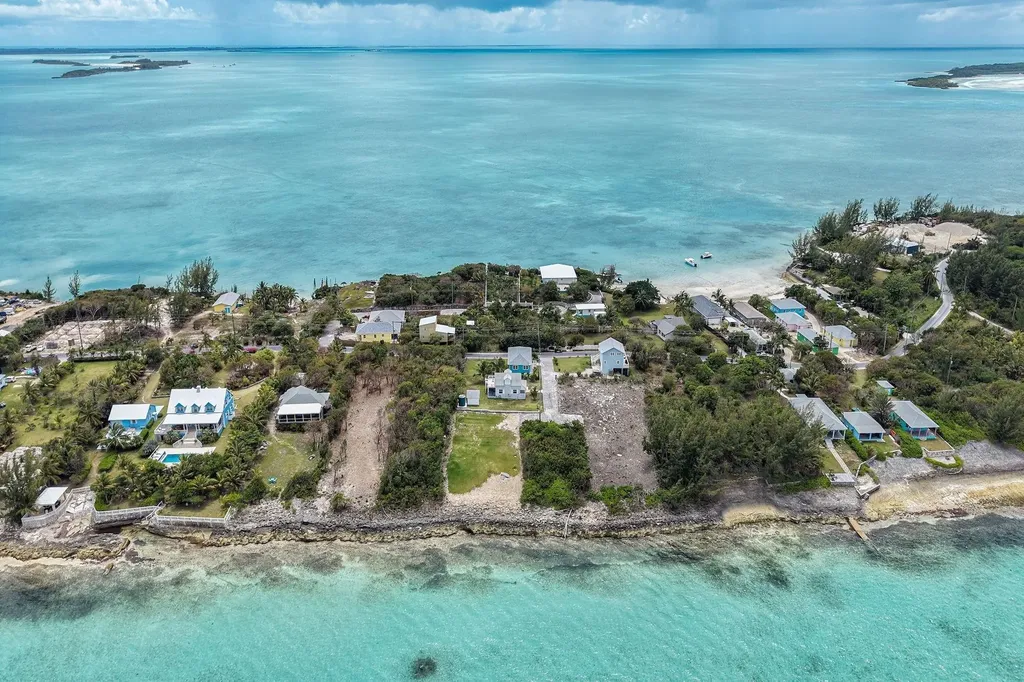 Lot 13 Ocean Harbour Eleuthera BS