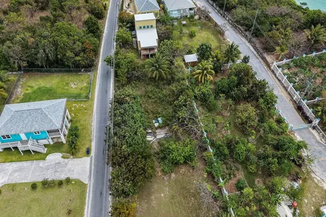 Lot 13 Ocean Harbour Eleuthera BS