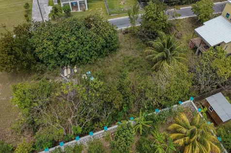 Lot 13 Ocean Harbour Eleuthera BS