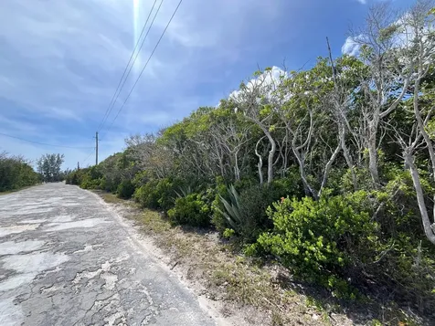 Wandering Shore Drive Eleuthera BS