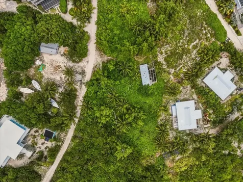 Lot 64 North End Abaco BS