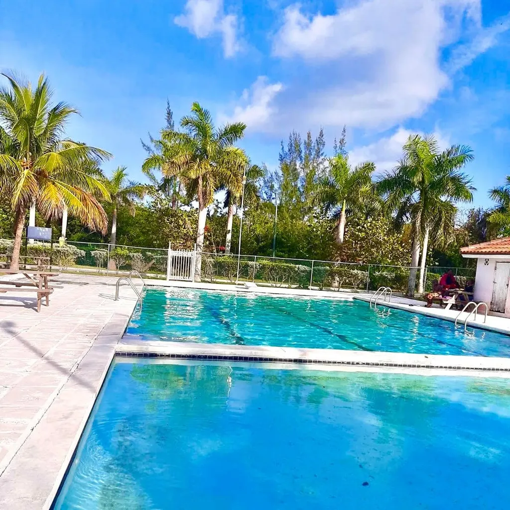 Venice Bay Block 9 Lot 1 New Providence Paradise Island BS