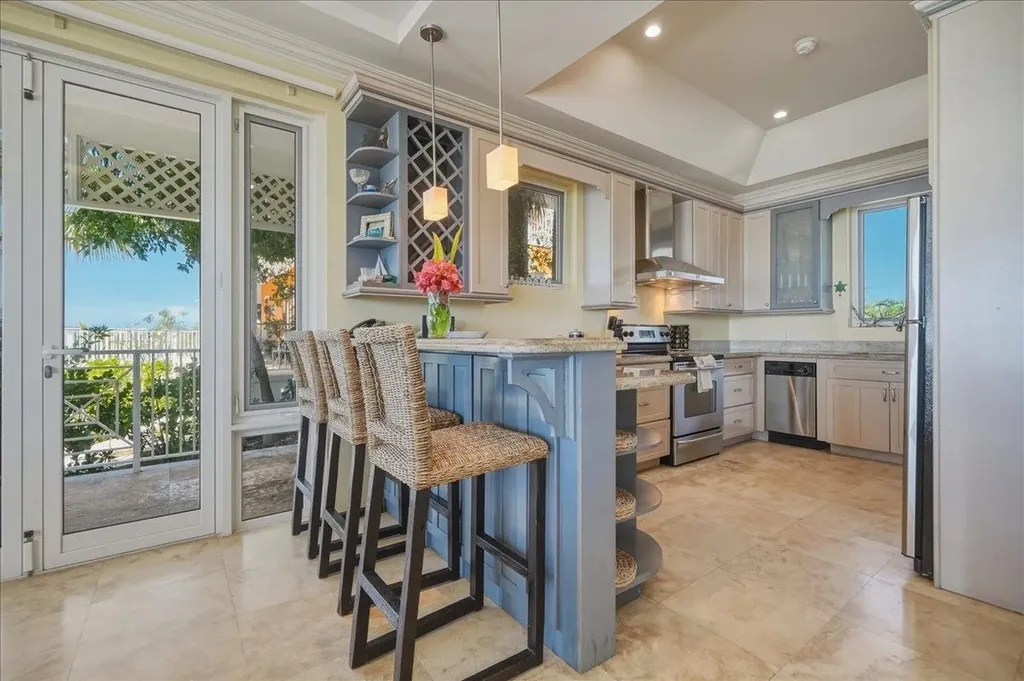 Villa Cc2 February Point Exuma BS