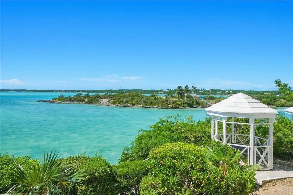 Villa Cc2 February Point Exuma BS