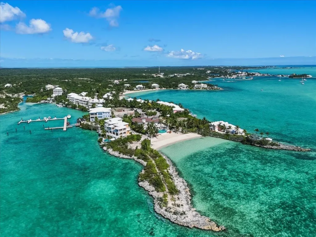 Villa Cc2 February Point Exuma BS