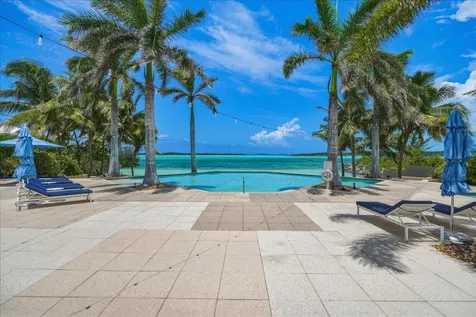 Villa Cc2 February Point Exuma BS