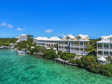 Villa Cc2 February Point Exuma BS