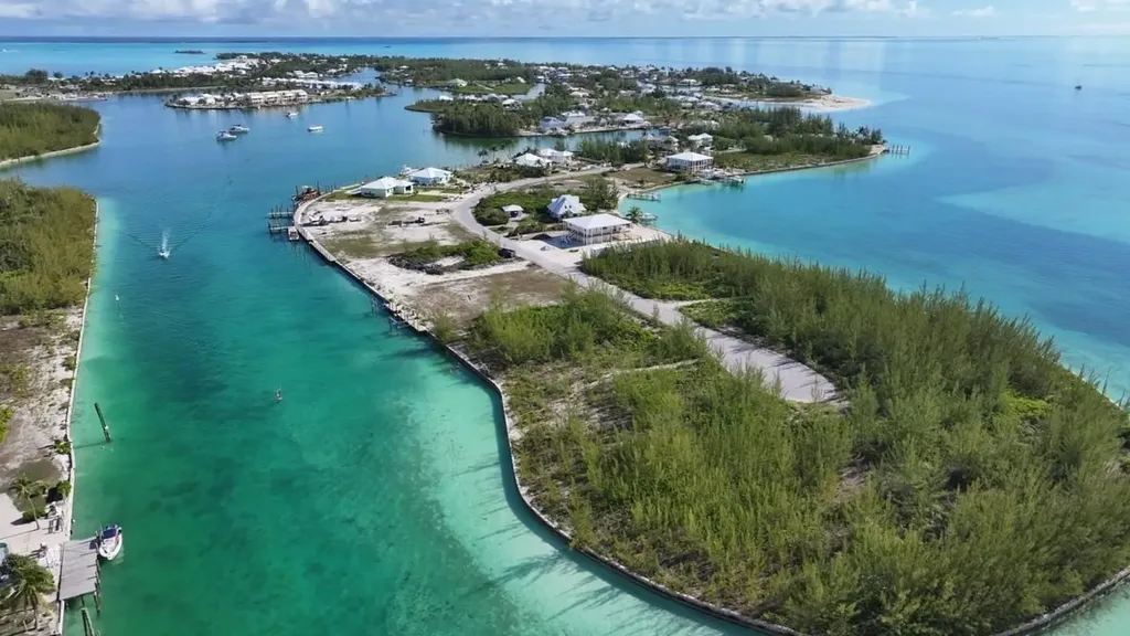 Galleon Bay Drive Block 200 Abaco BS