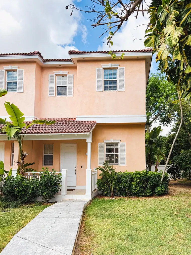 Balmoral New Providence Paradise Island BS