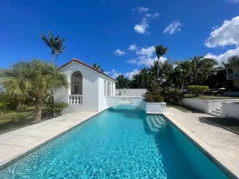 West Bay Street Unit 8 New Providence Paradise Island BS