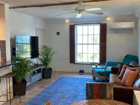 West Bay Street Unit 8 New Providence Paradise Island BS