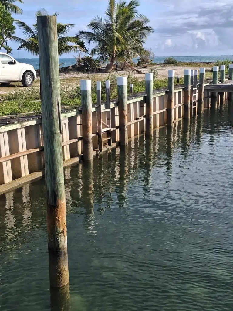 Pelican Shores Abaco BS