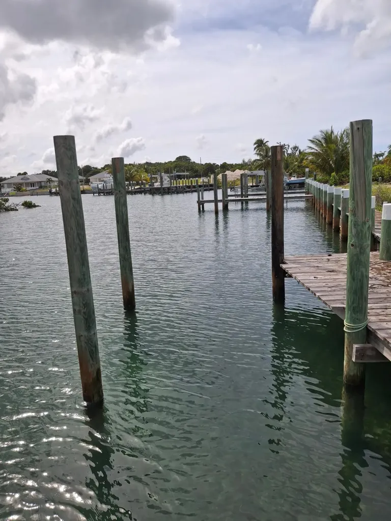 Pelican Shores Abaco BS