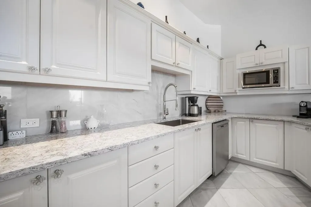 The Oceanview Condominium Grand Bahama Freeport BS