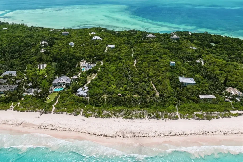 Harbour Island Beachfront Eleuthera BS