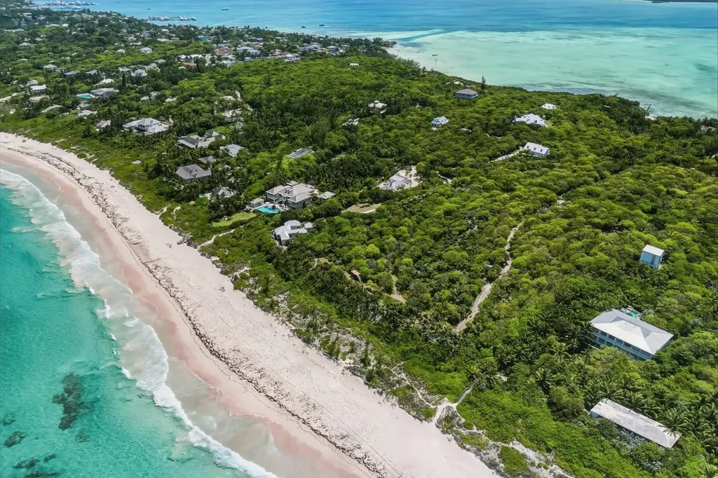 Harbour Island Beachfront Eleuthera BS