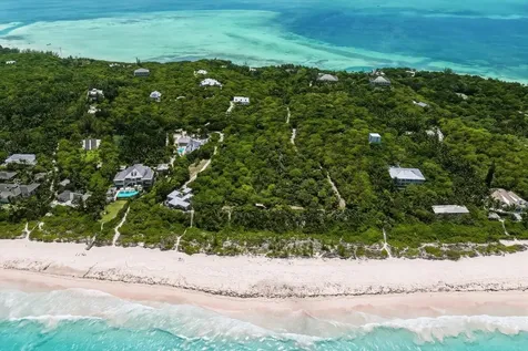 Harbour Island Beachfront Eleuthera BS