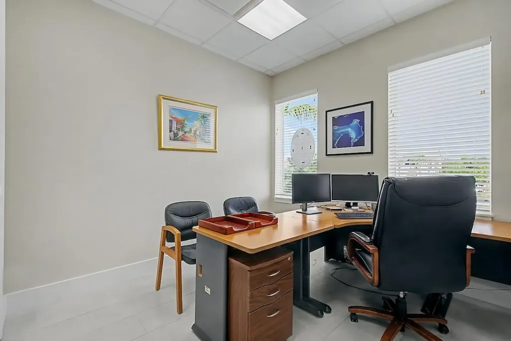 Western Road 4 & 5 New Providence Paradise Island BS