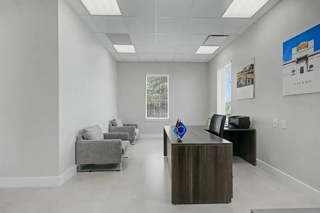 Western Road 4 & 5 New Providence Paradise Island BS