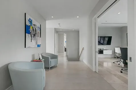 Western Road 4 & 5 New Providence Paradise Island BS