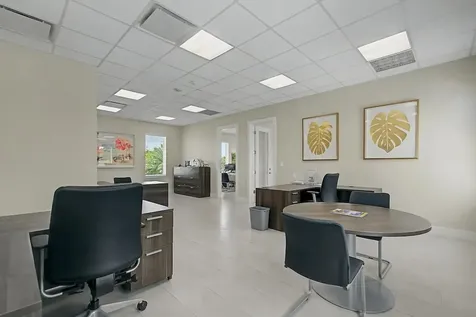 Western Road 4 & 5 New Providence Paradise Island BS