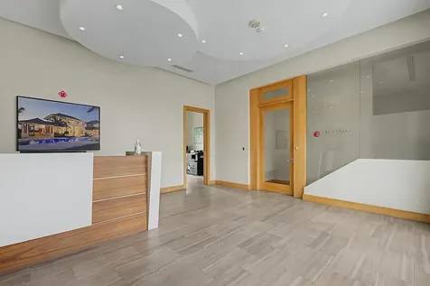 Western Road 4 & 5 New Providence Paradise Island BS