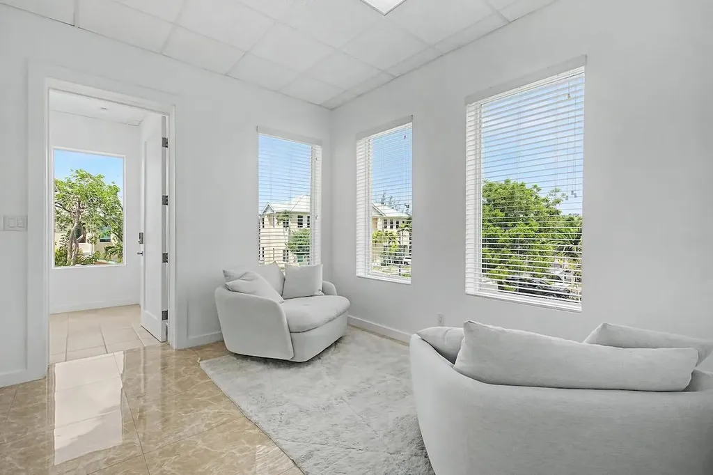 Western Road 3 New Providence Paradise Island BS