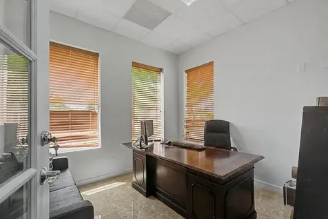 Western Road 3 New Providence Paradise Island BS