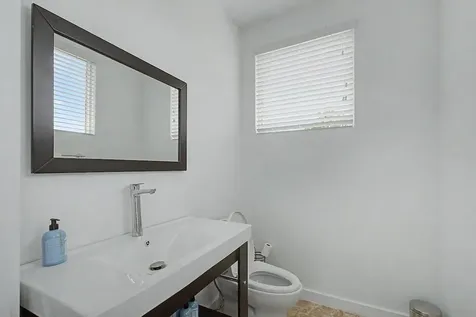 Western Road 3 New Providence Paradise Island BS