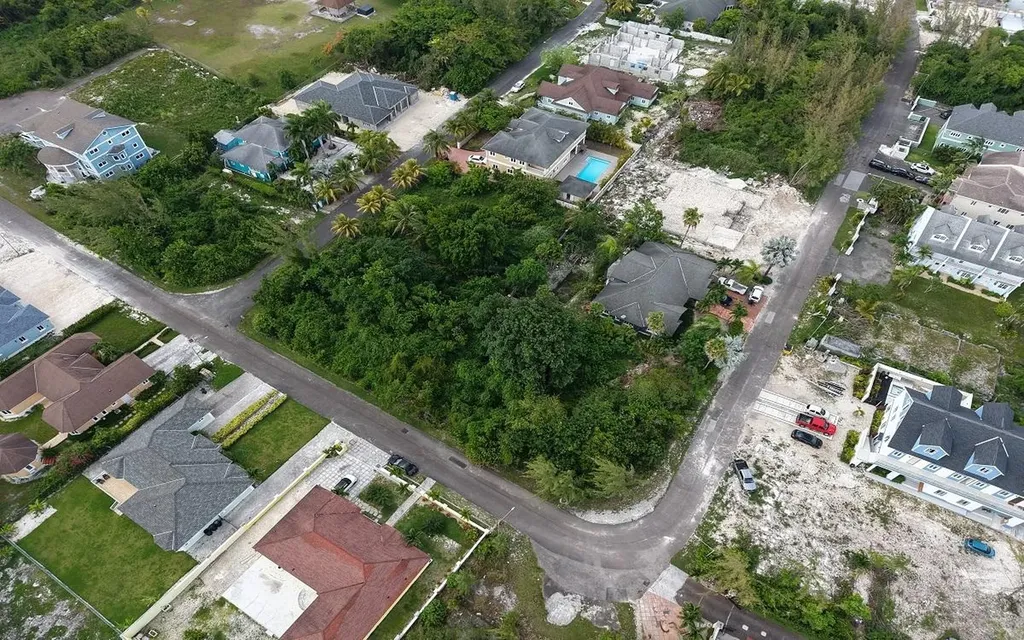 Lot 24, Jacaranda Subd. New Providence Paradise Island BS