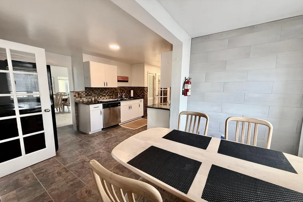 Rawson Court New Providence Paradise Island BS