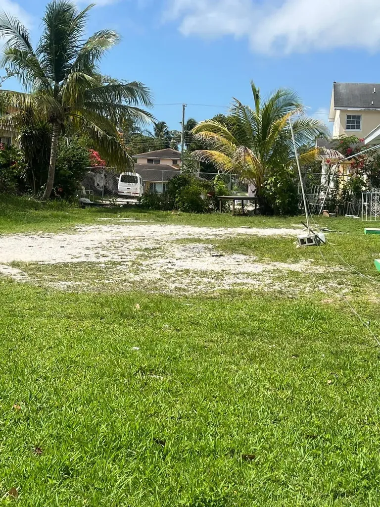 Thurston Lane, Oakes Feld New Providence Paradise Island BS