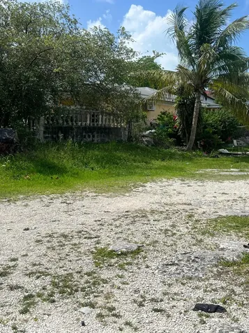Thurston Lane, Oakes Feld New Providence Paradise Island BS