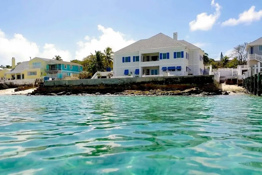 Eastern Road 214 New Providence Paradise Island BS